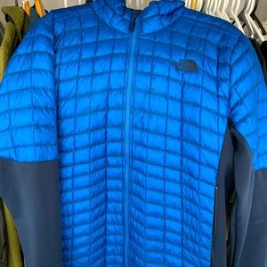 The north face thermo hybrid puffer jacket